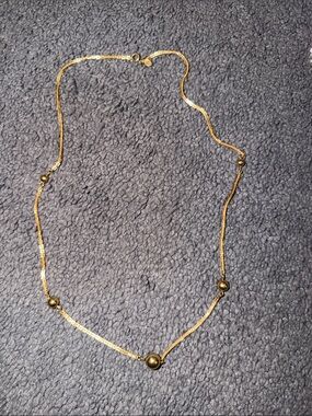 Avon Vintage Box Chain Gold Bead Station Necklace - Shiny Gold Tone Layering
